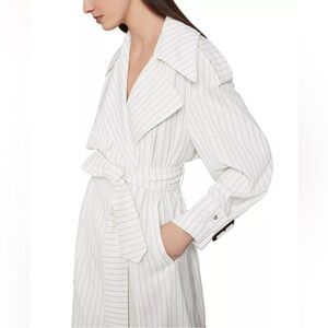 BCBGMAXAZRIA - trench coat